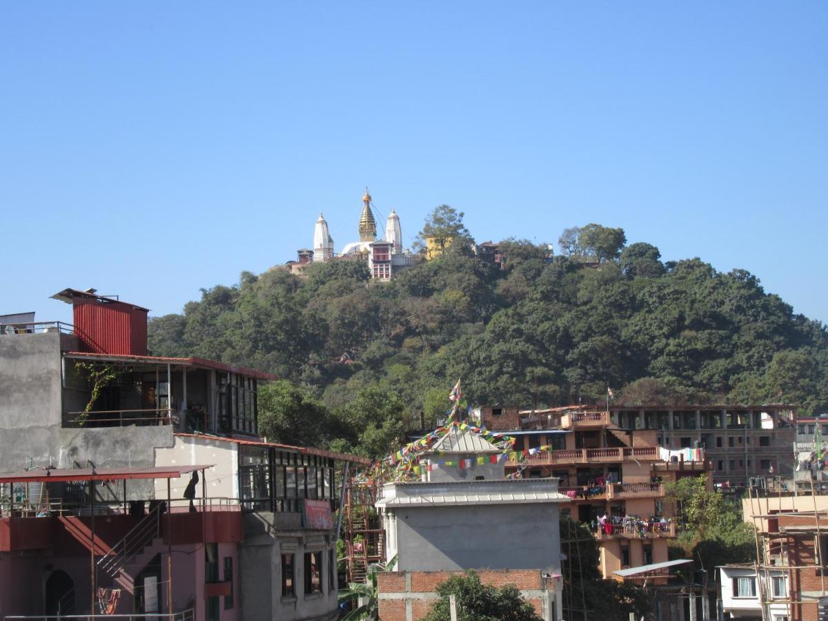 Stupa View Inn Катманду Экстерьер фото