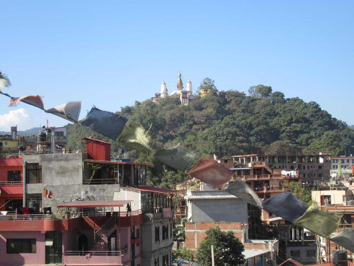 Stupa View Inn Катманду Экстерьер фото